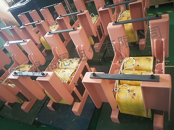 高铁三相电源榴莲视频色版